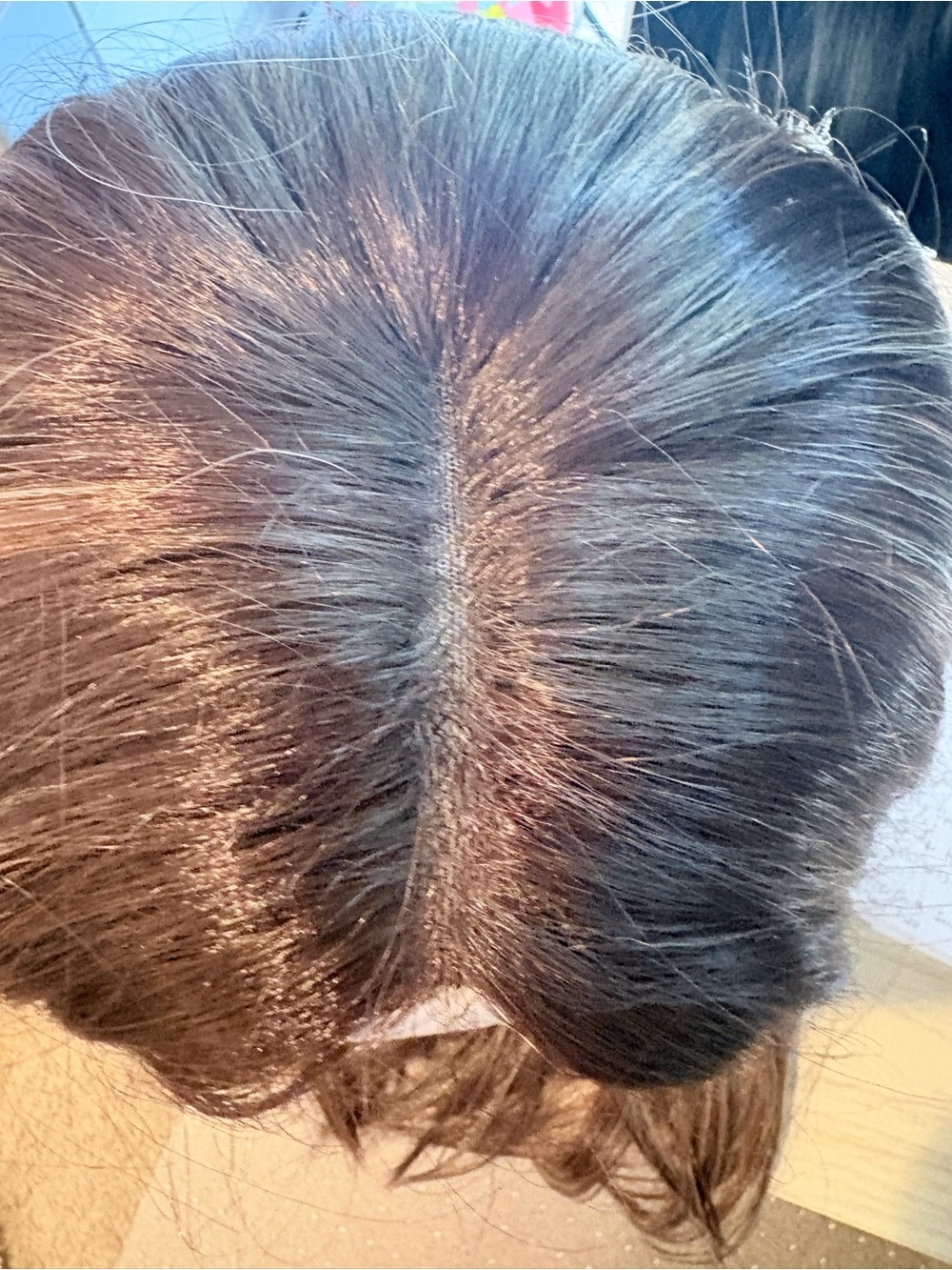 22” Women's Wig in Hazelnut Brown color blend. *Free Shipping* - Picture 6 of 15